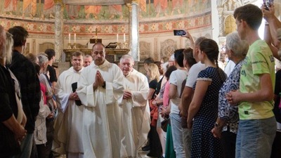 Foto: Stanislava Vitoňová, Člověk a víra