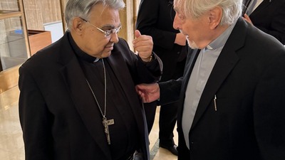 Kardinál Marcello Semeraro s prof. Karlem Skalickým; Foto: František Štěch